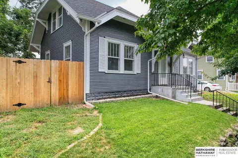 2224 S 22 St, Lincoln, NE 68502