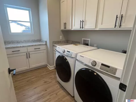 1424 E 8th St, Hickman, NE 68372 photo 16