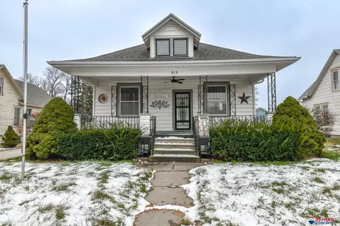 615 E 2nd St, Fremont, NE 68025