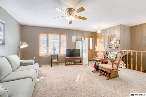 354 E 9th St, Wahoo, NE 68066 photo 5