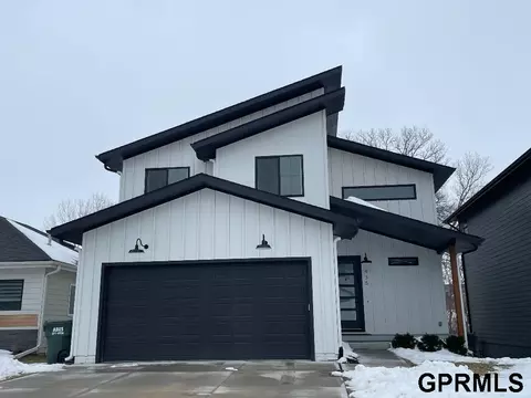 435 N Allen St, Bennington, NE 68007