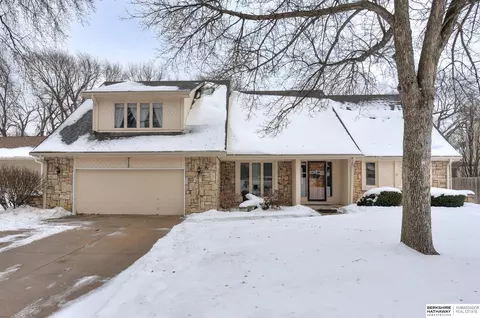 715 N 149th Ave, Omaha, NE 68154
