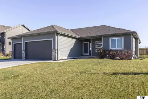 10311 S 188th St, Omaha, NE 68136