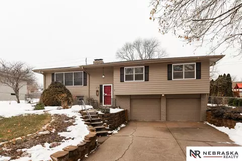 3210 S 116th St, Omaha, NE 68144