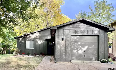1509 Bluff St, Bellevue, NE 68005