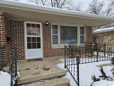 906 N 11th St, Beatrice, NE 68310 photo 3