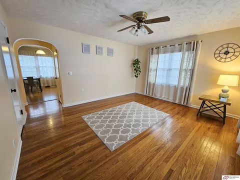 906 N 11th St, Beatrice, NE 68310 photo 4