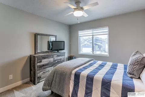 467 N Allen St, Bennington, NE 68007 photo 22