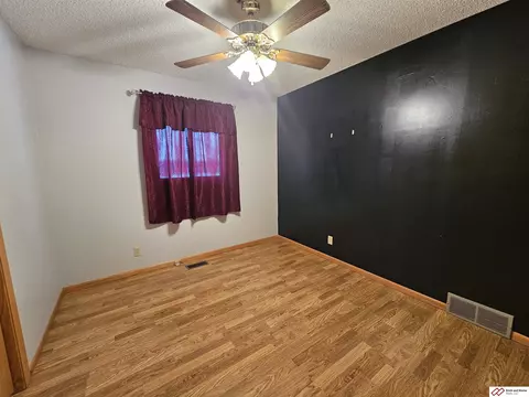 2501 Lincoln St, Beatrice, NE 68310 photo 9