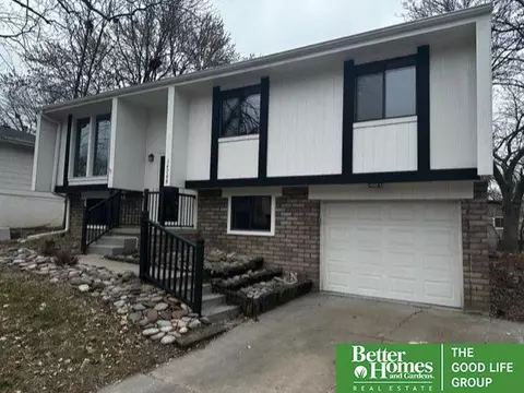 14709 Emiline St, Omaha, NE 68138