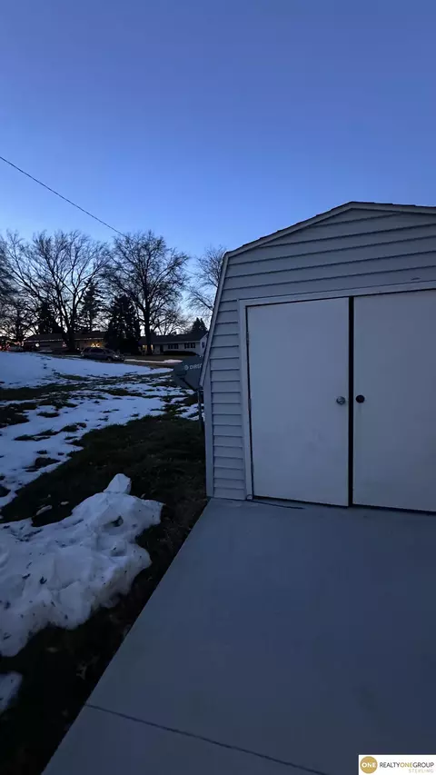 10457 Wright Cir, Omaha, NE 68124 photo 79