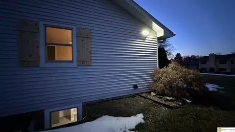 10457 Wright Cir, Omaha, NE 68124 photo 92