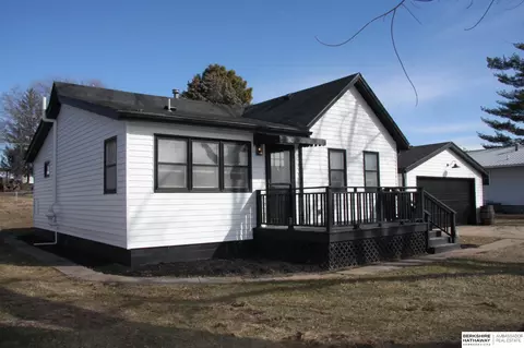 442 E 1st St, Wahoo, NE 68066