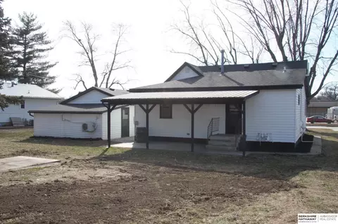 442 E 1st St, Wahoo, NE 68066 photo 5