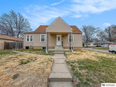 3300 N 53rd St, Lincoln, NE 68504