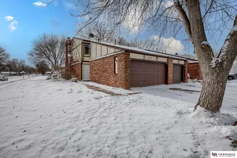 2111 SW 18th St, Lincoln, NE 68522