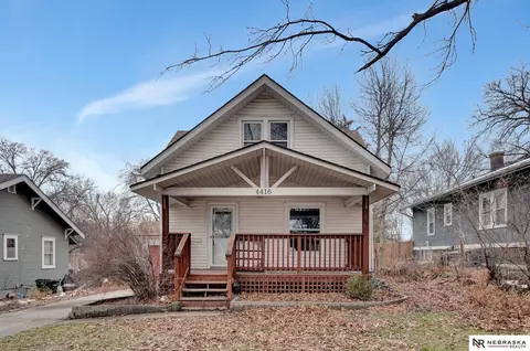 4416 Hillside St, Lincoln, NE 68506