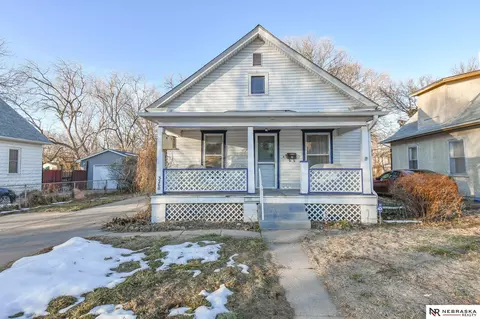 3260 Potter St, Lincoln, NE 68503
