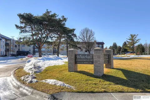 12727 W Dodge Rd #366A, Omaha, NE 68154