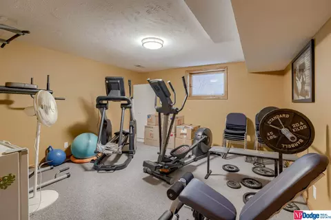 1253 Pine Rd, Omaha, NE 68144 photo 31