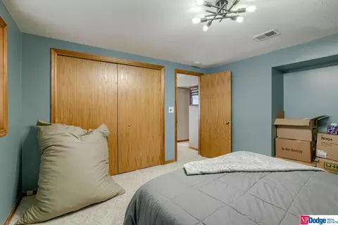 1253 Pine Rd, Omaha, NE 68144 photo 22