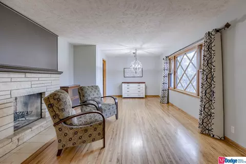 1253 Pine Rd, Omaha, NE 68144 photo 7
