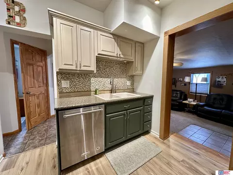 335 E Roberts St, Seward, NE 68434 photo 11