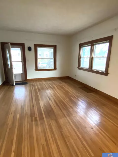 1007 N 11th St, Beatrice, NE 68310 photo 2