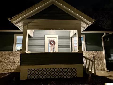 3225 N 40 Ave, Omaha, NE 68111