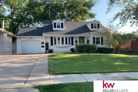 9107 Charles St, Omaha, NE 68114