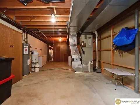 16007 Meadow Ridge Dr, Springfield, NE 68059 photo 28