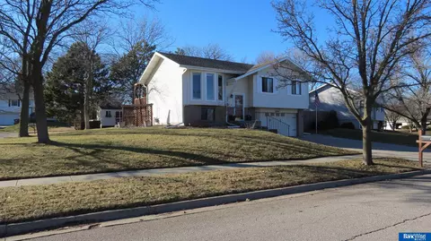 5935 S 53rd St, Lincoln, NE 68516