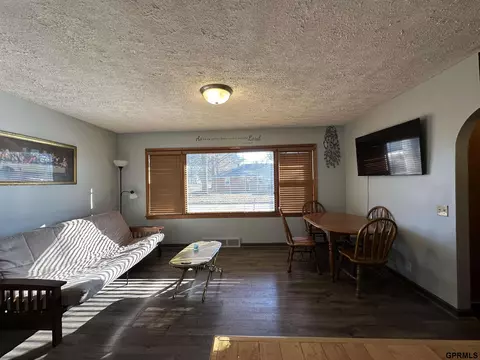540 E 5th St, Crete, NE 68333 photo 5