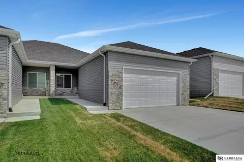 9406 Merryvale Dr, Lincoln, NE 68526