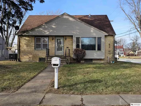 1949 Park Ave, Fremont, NE 68025