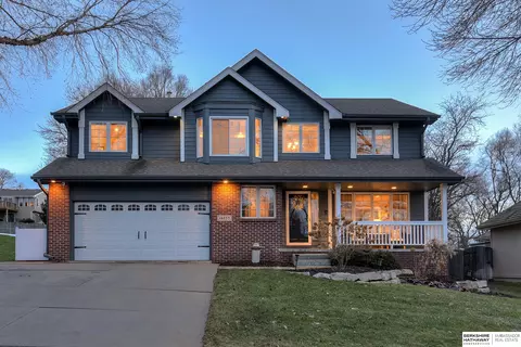 16753 Y St, Omaha, NE 68135