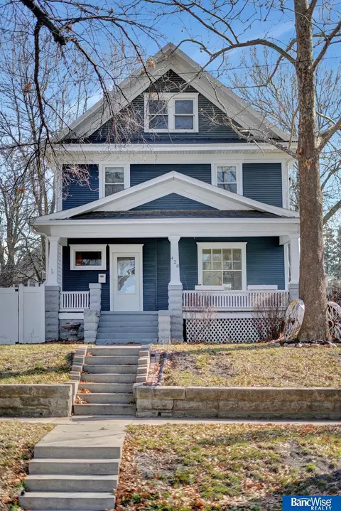 420 S 28th St, Lincoln, NE 68510