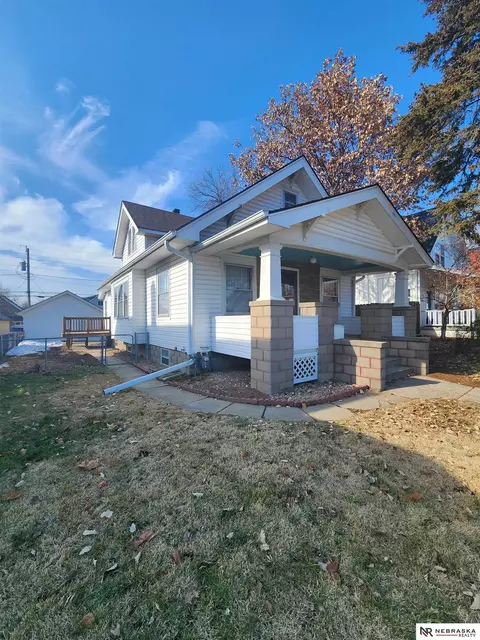 4310 S 12th St, Omaha, NE 68107
