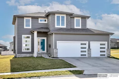 6976 N 171 Ter, Bennington, NE 68007