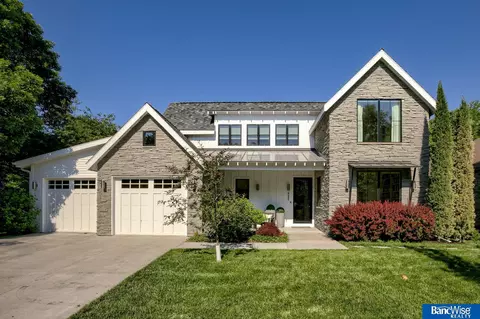 4635 S 80 St, Lincoln, NE 68516