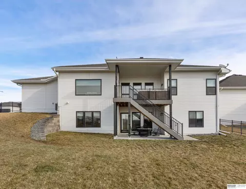 Exterior - 21775 K St, Elkhorn, NE 68022 photo 7 of 13