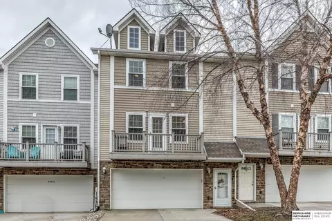 6038 N 167 Ct, Omaha, NE 68116