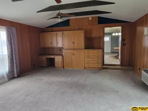 1320 Park St, Beatrice, NE 68310 photo 11