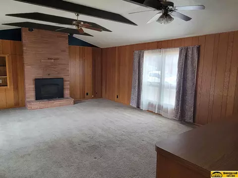 1320 Park St, Beatrice, NE 68310 photo 10