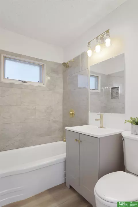 Bath - 5937 Spring St, Omaha, NE 68106 photo 1 of 3