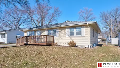 224 W West Plains Rd, Gretna, NE 68028
