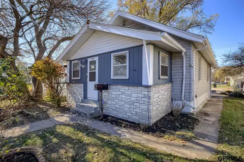 4720 N 16 St, Omaha, NE 68110