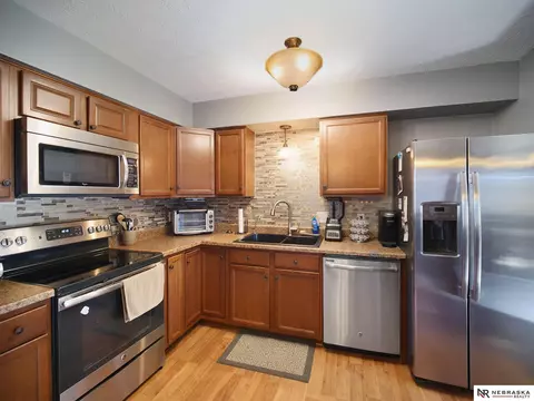 712 W Beech St, Ceresco, NE 68017 photo 8