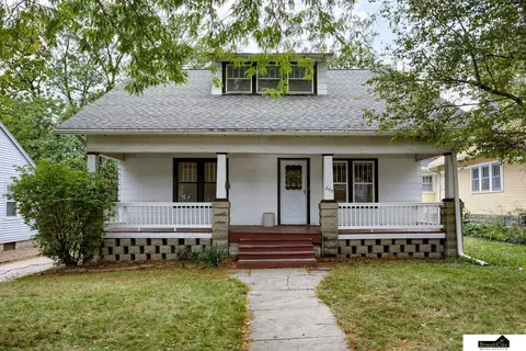 855 S 31st St, Lincoln, NE 68510