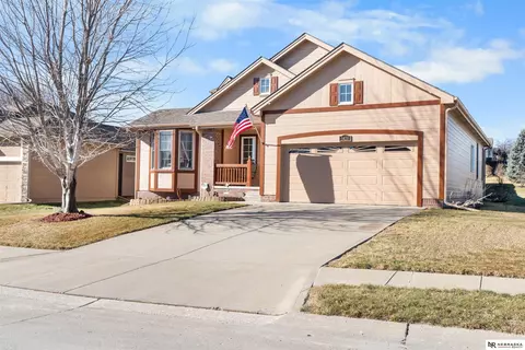 5420 N 149th Ave, Omaha, NE 68116
